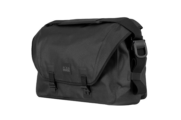 Metro Waterproof Bag Large in Black